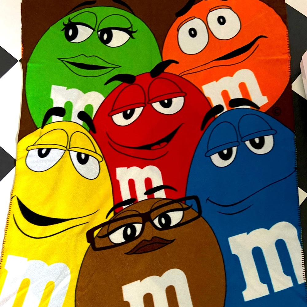 M&M blanket